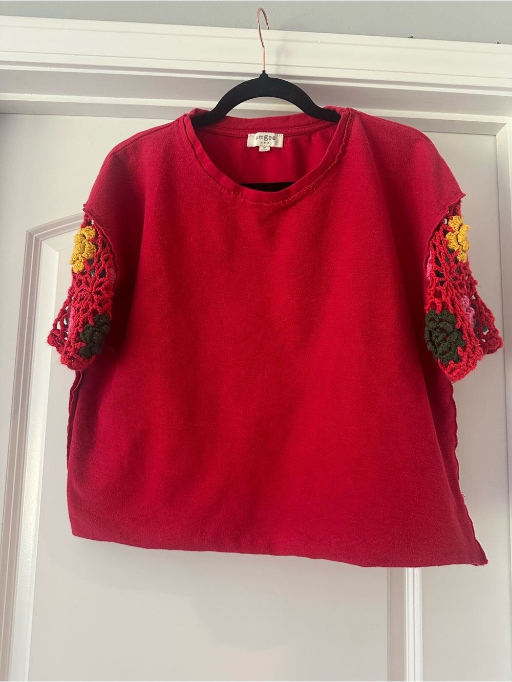 Umgee Crochet Sleeve Boxy Top Size M